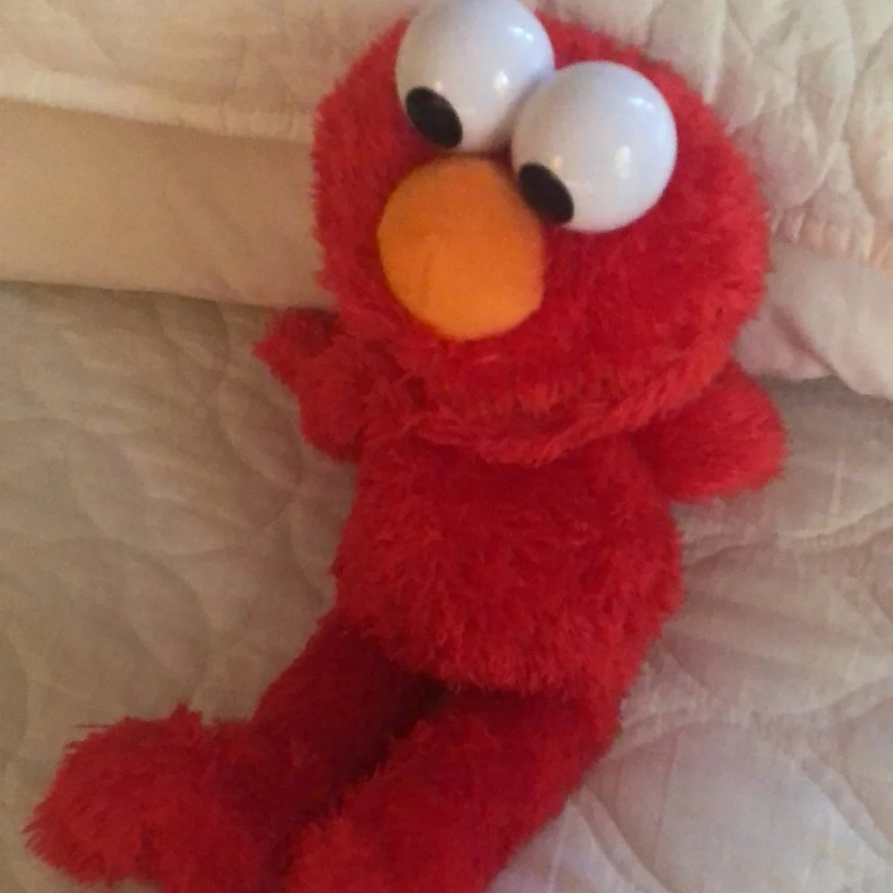 Tickle me Elmo - Picture 2 of 2